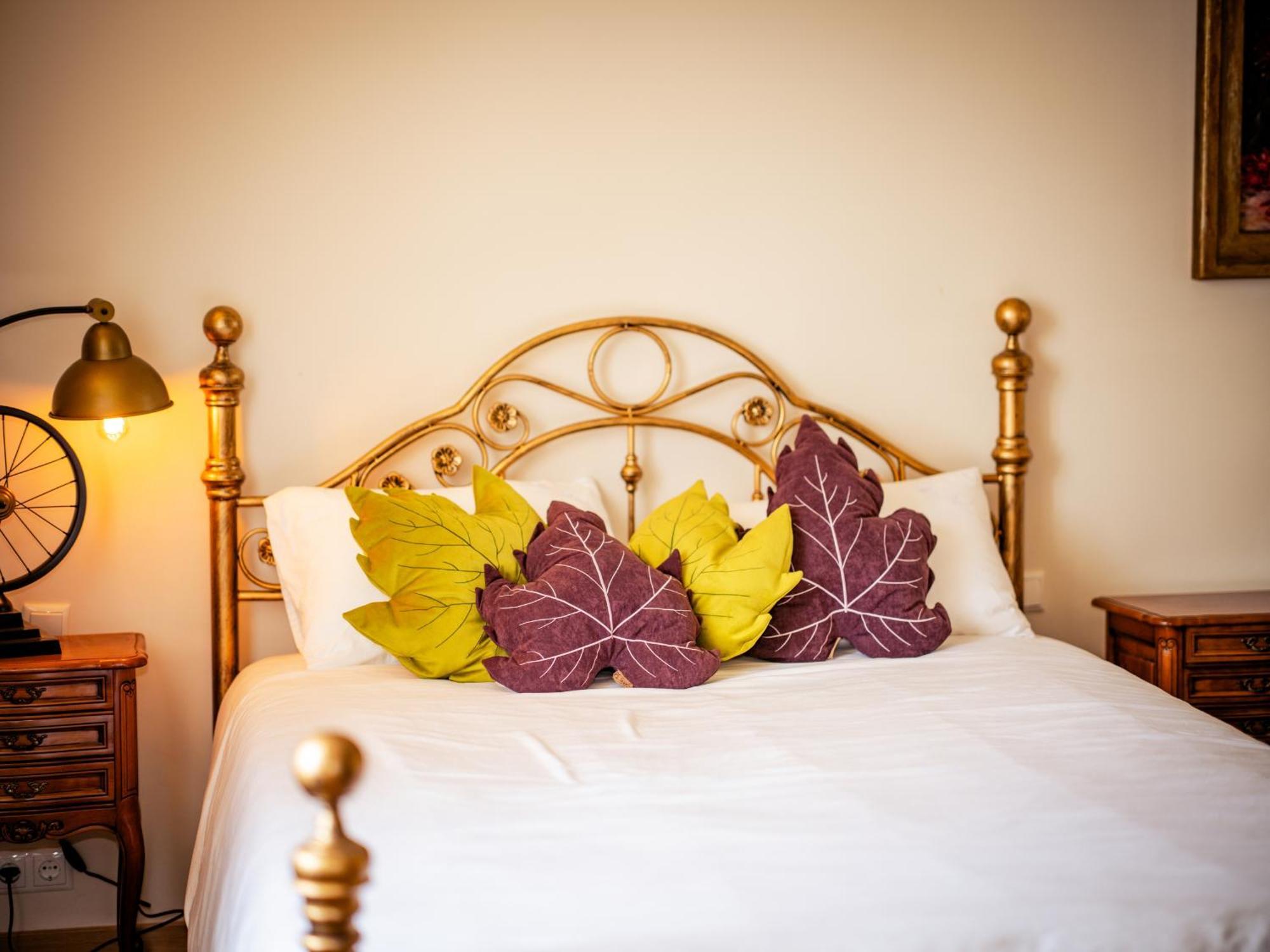 Villa Thun - Piscine - Maison De Caractere Au Milieu Des Vignes La Celle-sous-Gouzon 外观 照片